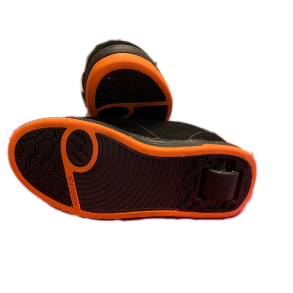 Heelys Skating Sneakers - Picture 4 of 6